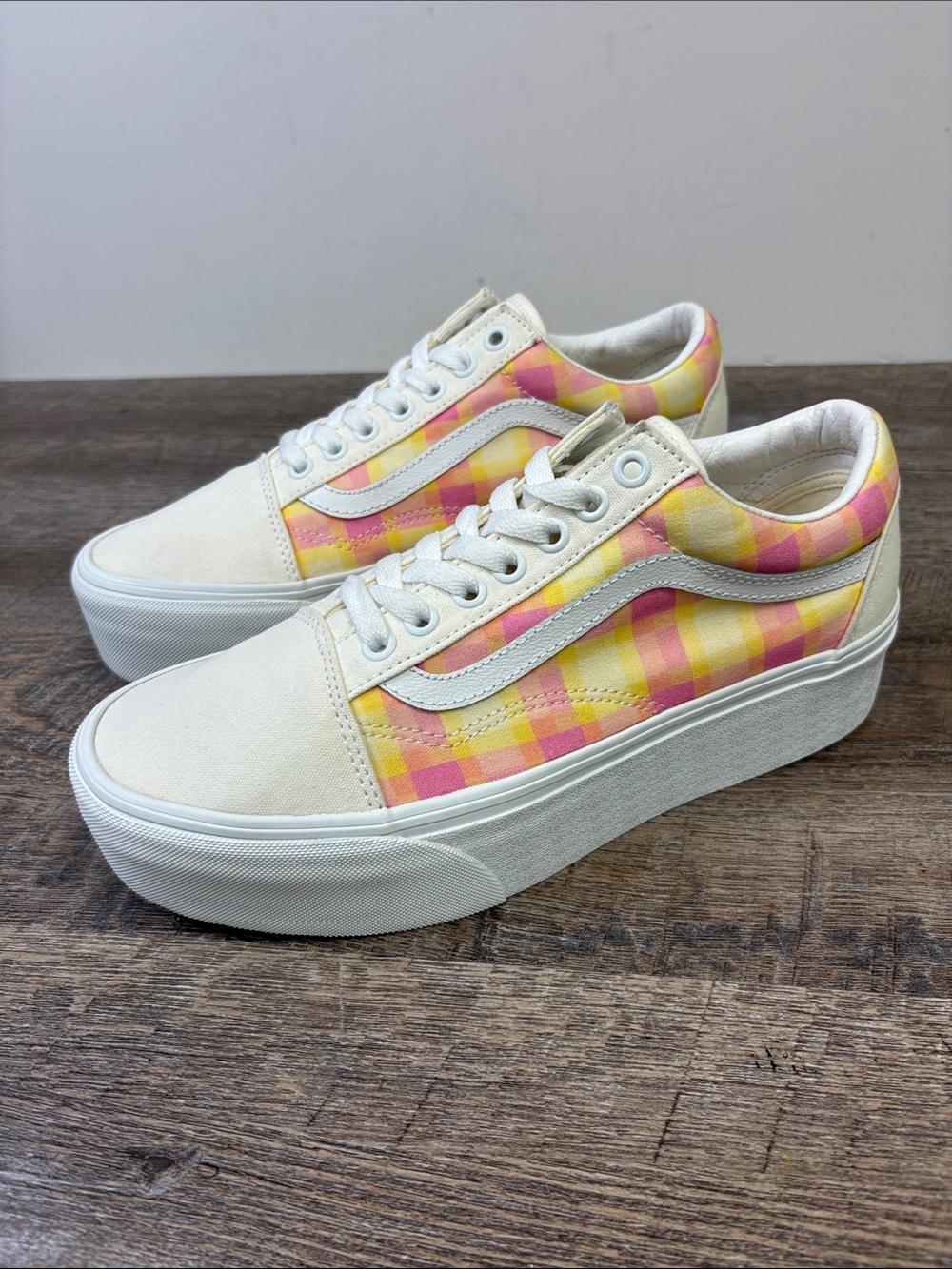Vans Old Skool Stackform Platform Gingham Plaid Pink Yellow Sneakers Women’s 9.5